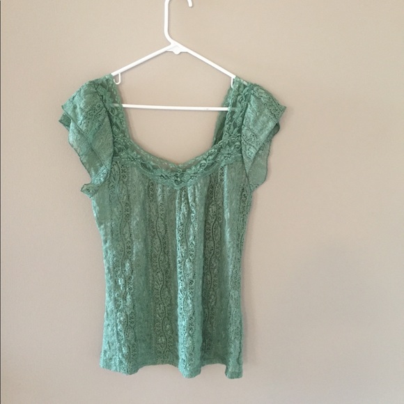 Vanity Tops - Lace top💚